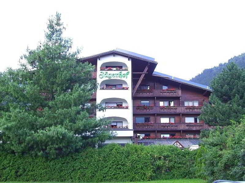 Jaegerhof Hotel 4*